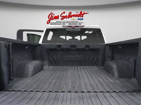 Used 2020 GMC Sierra 1500 AT4 w/ AT4 Premium Package AWD/4WD image 26