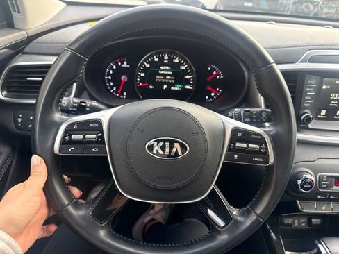 Used 2020 Kia Sorento EX AWD/4WD image 11