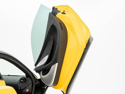 Used 2023 McLaren GT image 37