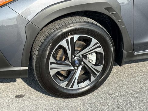 Used 2024 Subaru Crosstrek 2.0i Premium AWD/4WD image 30