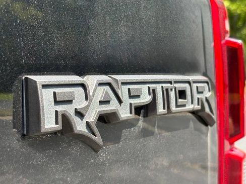 Used 2018 Ford F150 Raptor w/ Equipment Group 802A Luxury AWD/4WD image 14