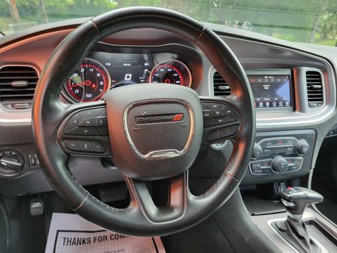 Used 2022 Dodge Charger SXT image 23