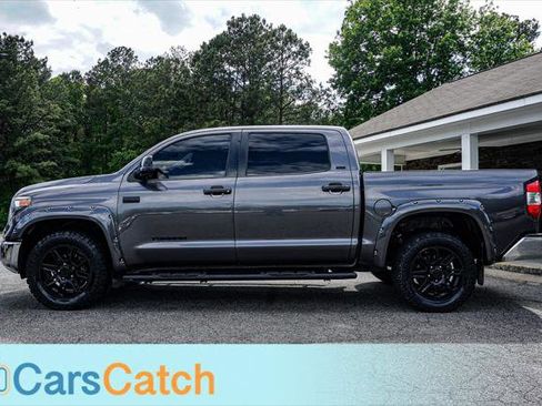 Used 2019 Toyota Tundra SR5 w/ SR5 Upgrade Package AWD/4WD image 6