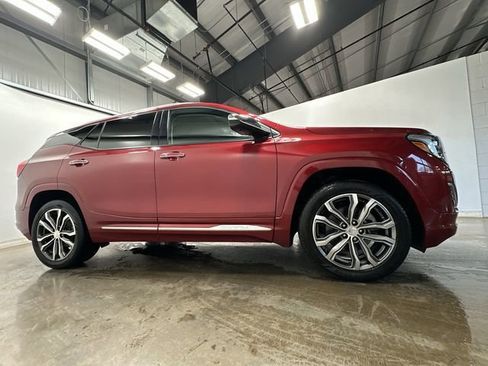 Used 2018 GMC Terrain Denali w/ Advanced Safety Package image 3