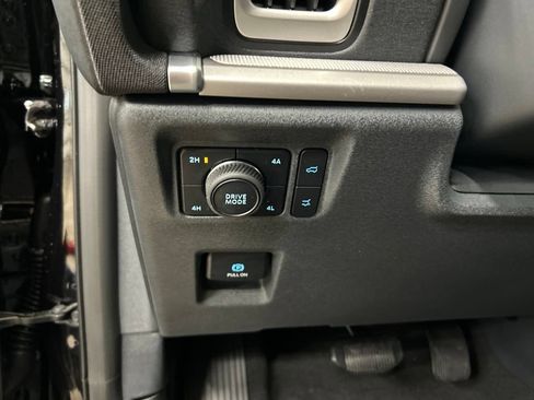 New 2027 Ford Expedition Max Active AWD/4WD image 13