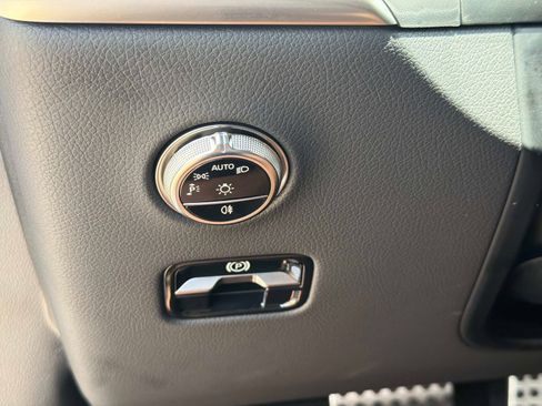 Certified 2026 Mercedes-Benz GLC 300 image 28