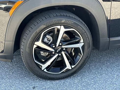 Used 2023 Chevrolet TrailBlazer RS AWD/4WD image 30