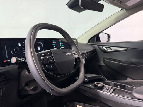 Used 2025 Kia EV6 Light w/ Light LR Technology Package image 22