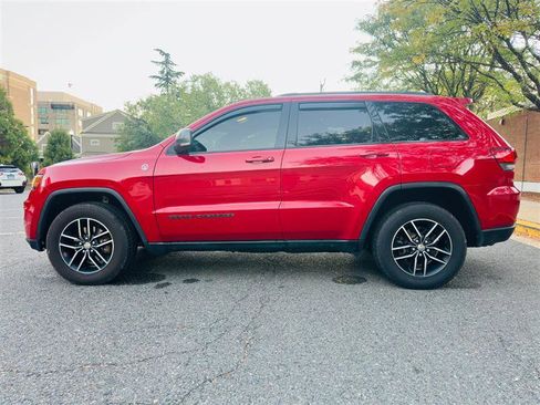 Used 2017 Jeep Grand Cherokee Trailhawk image 16