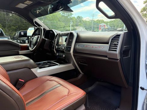 Used 2019 Ford F350 King Ranch w/ King Ranch Ultimate Package AWD/4WD image 55