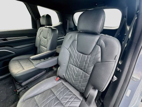 Certified 2024 Kia Telluride EX X-Line AWD/4WD image 28