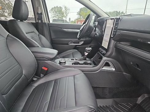 New 2025 Ford Ranger Lariat w/ FX4 Off-Road Package image 21