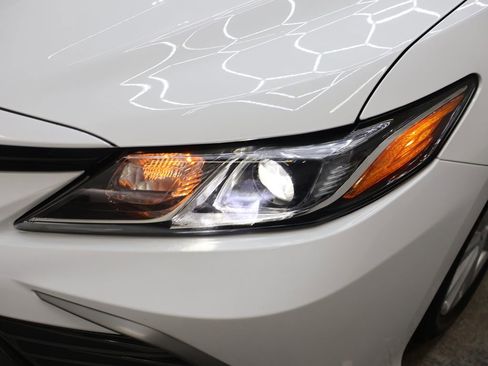 Used 2023 Toyota Camry LE FWD image 30