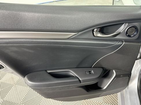 Used 2017 Honda Civic EX-L image 30