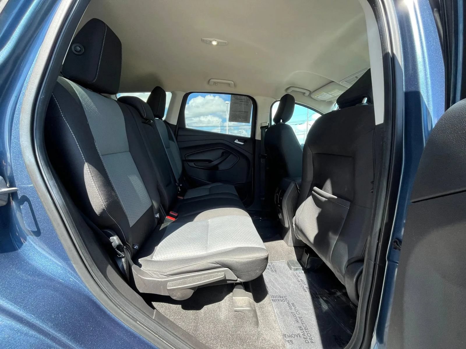 Used 2018 Ford Escape SE w/ SE Sync 3 Package AWD/4WD image 30