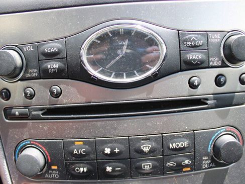 Used 2012 INFINITI G25 Journey RWD image 18