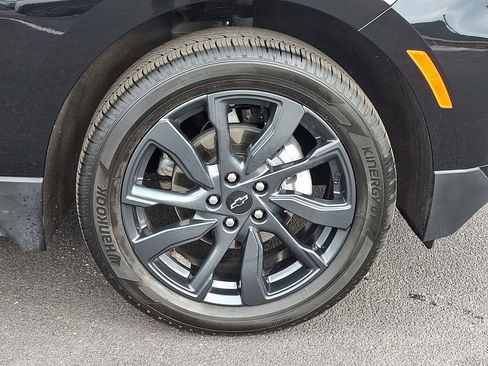 Used 2023 Chevrolet Equinox RS w/ RS Leather Package image 8