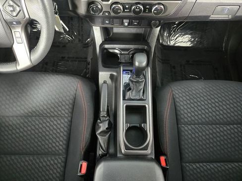 Used 2021 Toyota Tacoma SR5 image 29
