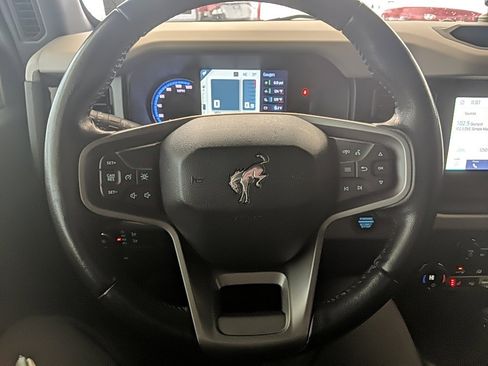 Used 2023 Ford Bronco Big Bend w/ Sasquatch Package image 13