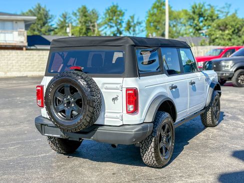 Used 2024 Ford Bronco Black Diamond AWD/4WD image 18