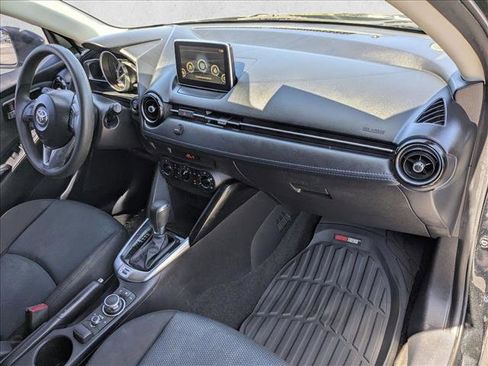 Used 2018 Toyota Yaris iA FWD image 20