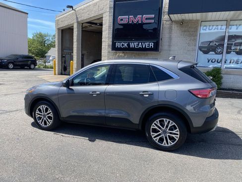 Used 2022 Ford Escape SEL AWD/4WD image 4