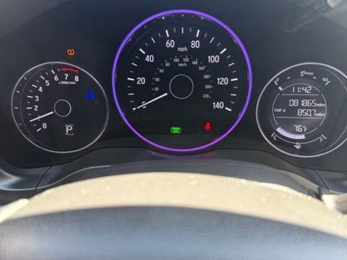 Used 2021 Honda HR-V LX image 20