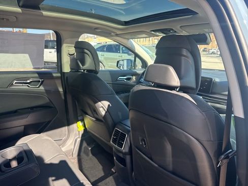 New 2026 Kia Sportage SX Prestige AWD/4WD image 15