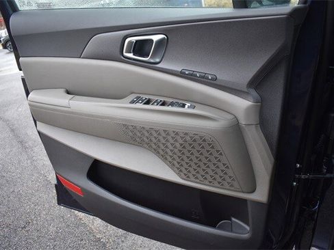 New 2026 Kia Carnival EX image 35