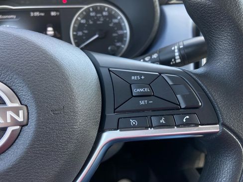 Used 2023 Nissan Versa SV image 20