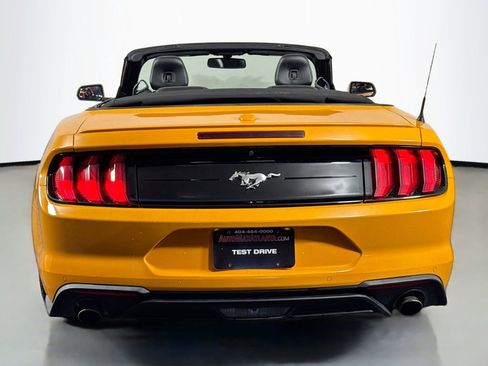 Used 2018 Ford Mustang Premium w/ Equipment Group 201A image 6