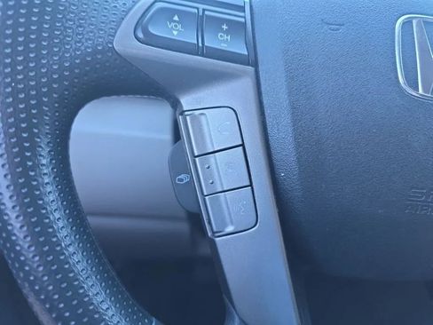 Used 2016 Honda Odyssey SE image 20