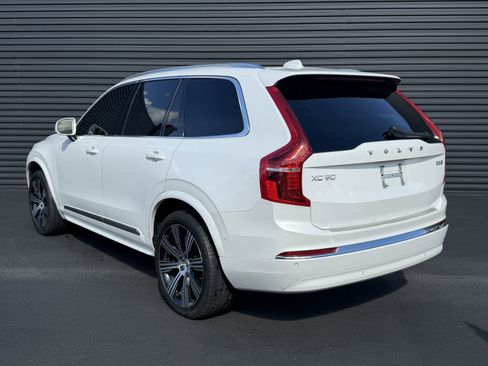 Used 2024 Volvo XC90 B6 Plus w/ Protection Package Premier AWD/4WD image 3