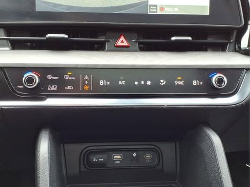Used 2025 Kia Sportage X-Line w/ Premium Package AWD/4WD image 21