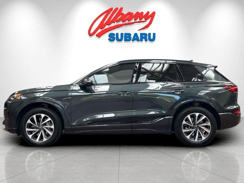 Used 2025 Audi Q6 e-tron Premium w/ Convenience Package AWD/4WD image 8