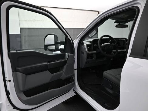 New 2026 Ford F350 XL w/ STX Appearance Package AWD/4WD image 8