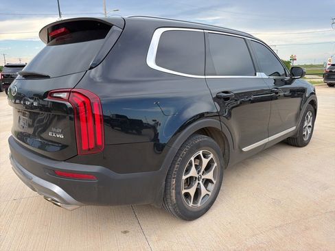 Used 2021 Kia Telluride EX FWD image 3