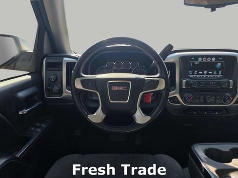 Used 2018 GMC Sierra 1500 SLE image 10