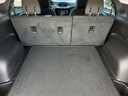 Used 2020 Chevrolet Blazer LT AWD/4WD image 16