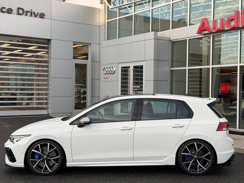 Used 2023 Volkswagen Golf R AWD/4WD image 3