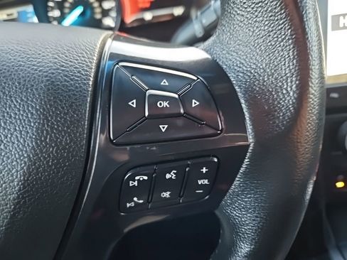 Used 2017 Ford Explorer XLT w/ Equipment Group 202A image 17