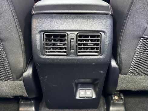 Certified 2024 Toyota 4Runner TRD Off-Road Premium w/ Moonroof Package AWD/4WD image 52