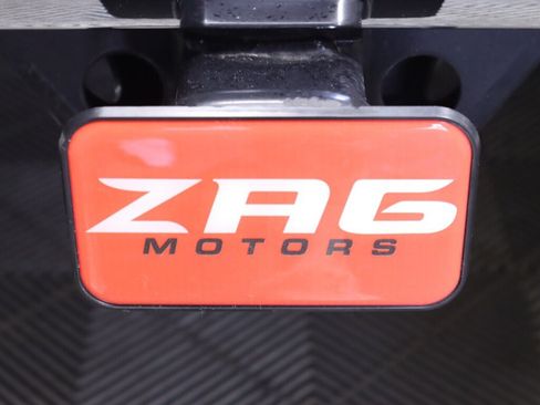 Used 2023 Chevrolet Silverado 1500 LT AWD/4WD image 34