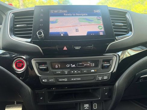 Used 2023 Honda Ridgeline Black Edition image 9