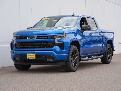 Used 2023 Chevrolet Silverado 1500 RST w/ Rally Edition AWD/4WD image 7