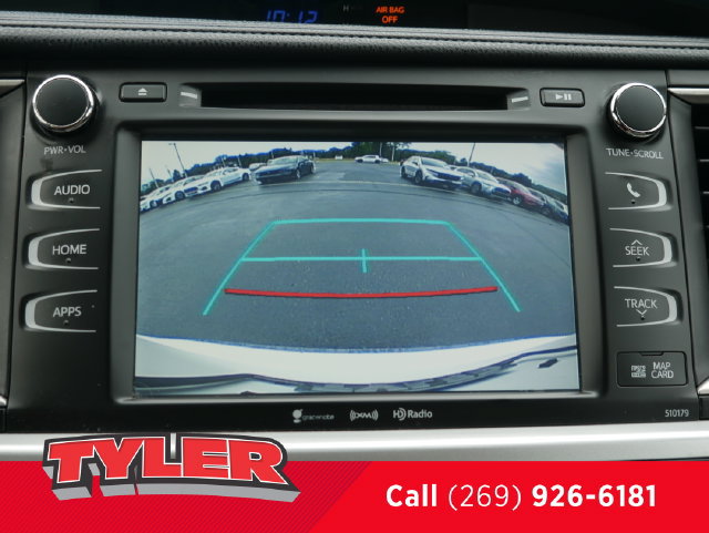 Used 2017 Toyota Highlander XLE AWD/4WD image 52