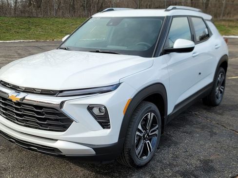 New 2026 Chevrolet TrailBlazer LT w/ Convenience Package image 3