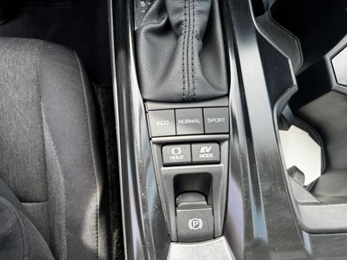 Certified 2025 Toyota Camry LE FWD image 9