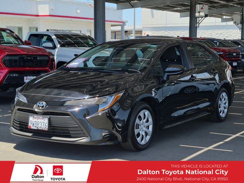 Certified 2026 Toyota Corolla LE FWD image 1