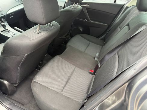 Used 2013 MAZDA MAZDA3 i Touring FWD image 16